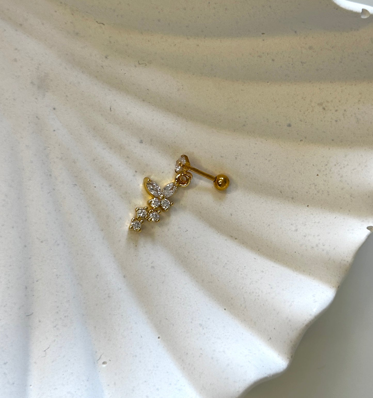 Piercing ‚Butterflies In My Stomach’