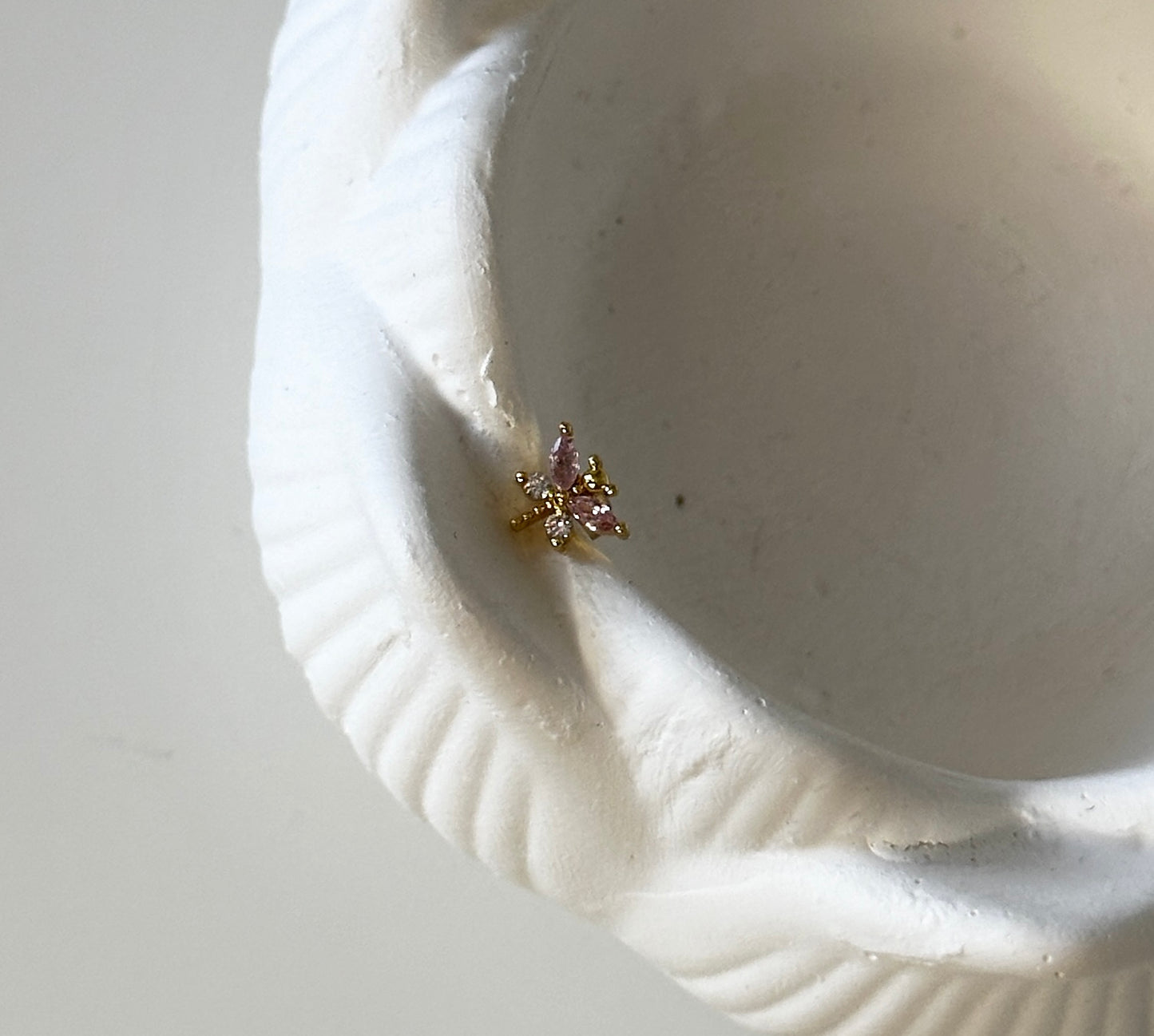 Piercing ‚Dragon-Fly‘ in Rosa