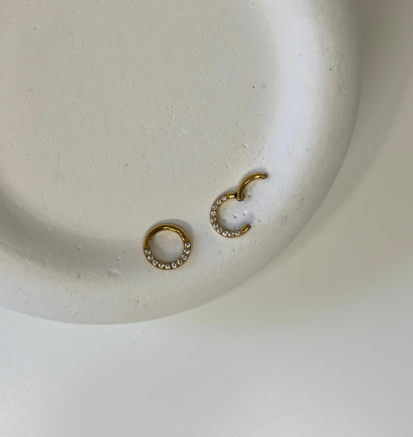 Piercing ‘Gleaming Hoop’ Ø 6 mm in Gold