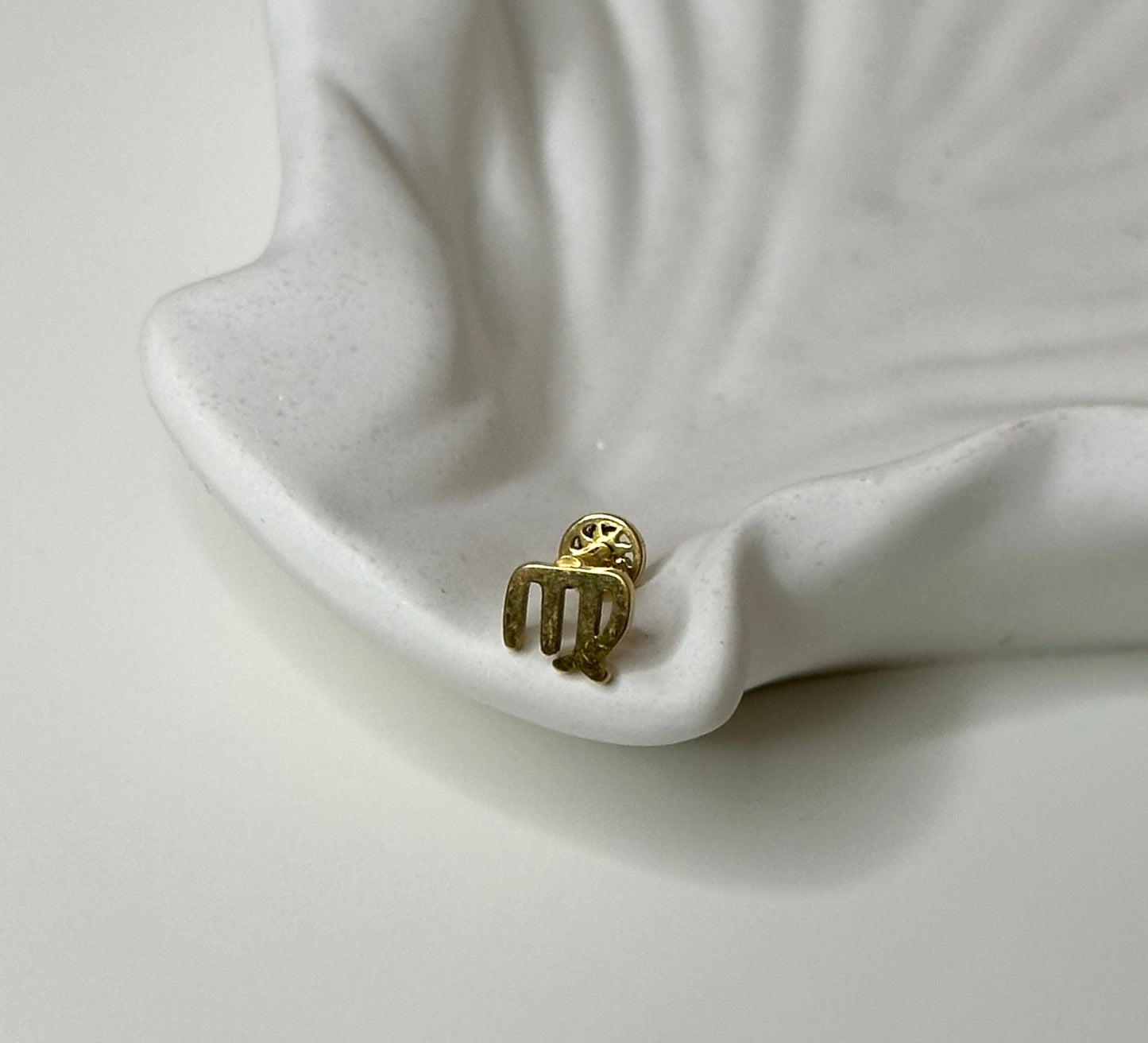 Piercing ‚Scorpio‘ in Gold
