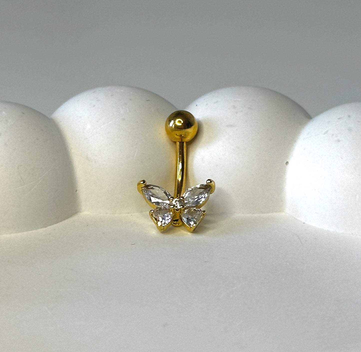 Bauchnabelpiercing ‚Butterfly Dew‘