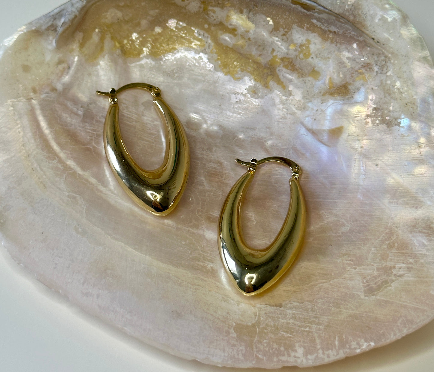 Ohrringe ‚Yade‘ in Gold