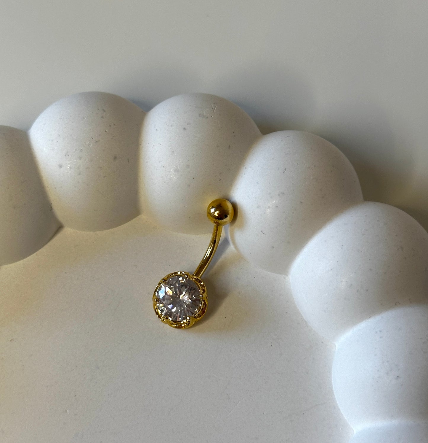 Bauchnabelpiercing ‚Ecem‘