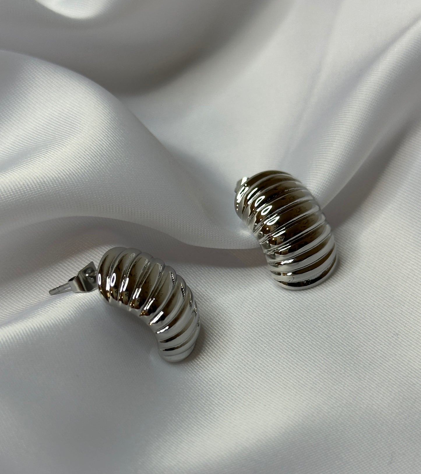 Ohrringe ‚Cocoon‘