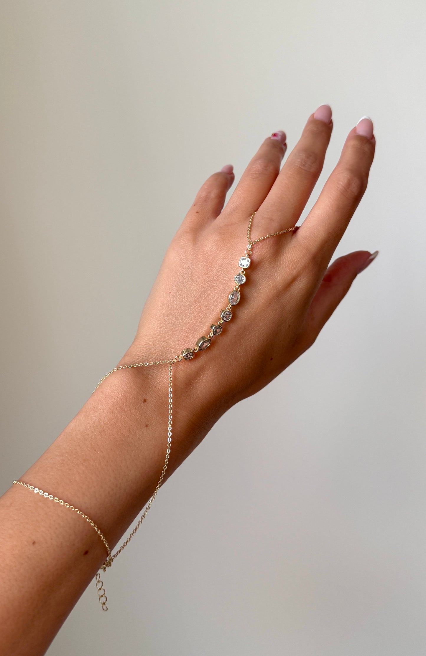 Handkette ,Işıl’ in Gold
