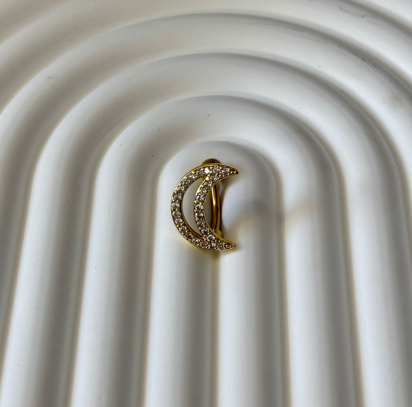 Bauchnabelpiercing ‚Hilal‘ 🌙