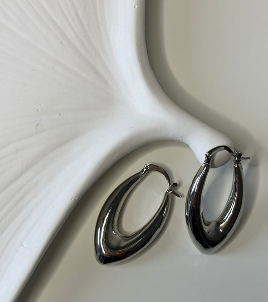 Ohrringe ‚Yade‘ in Silber
