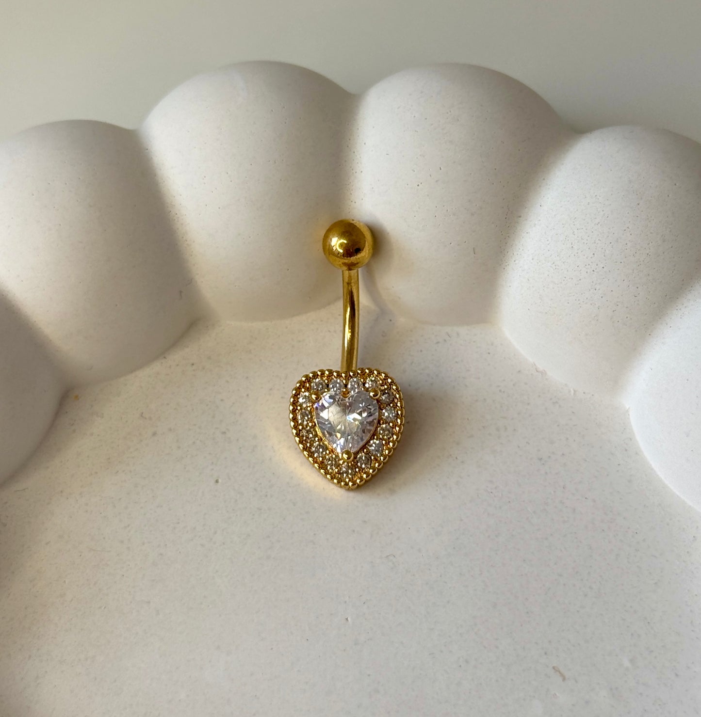Bauchnabelpiercing ‚Mon Amour‘