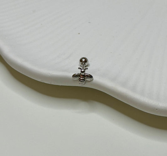 Piercing ‚Honey Bee‘