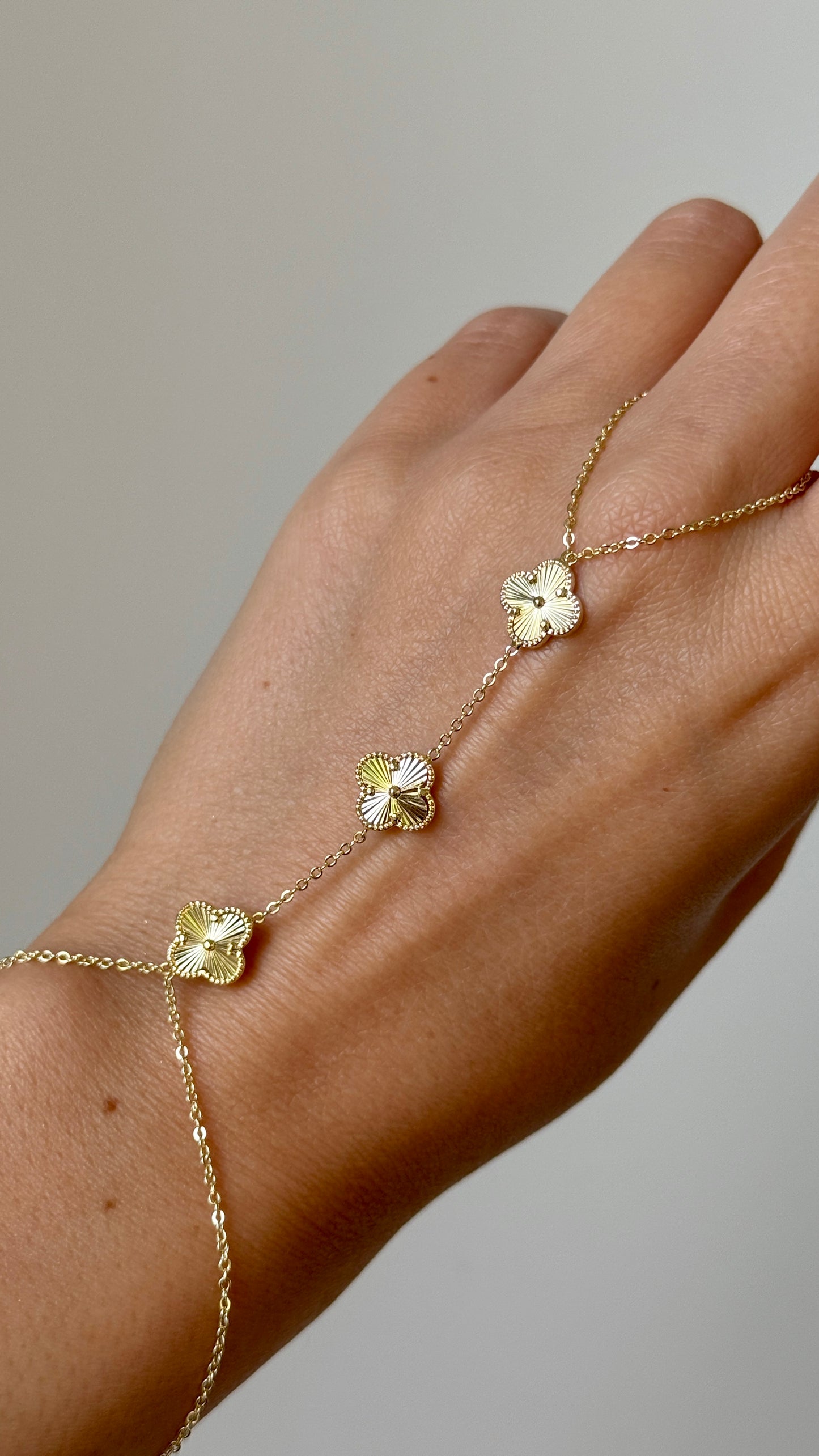 Handkette ‚Clover Dream‘