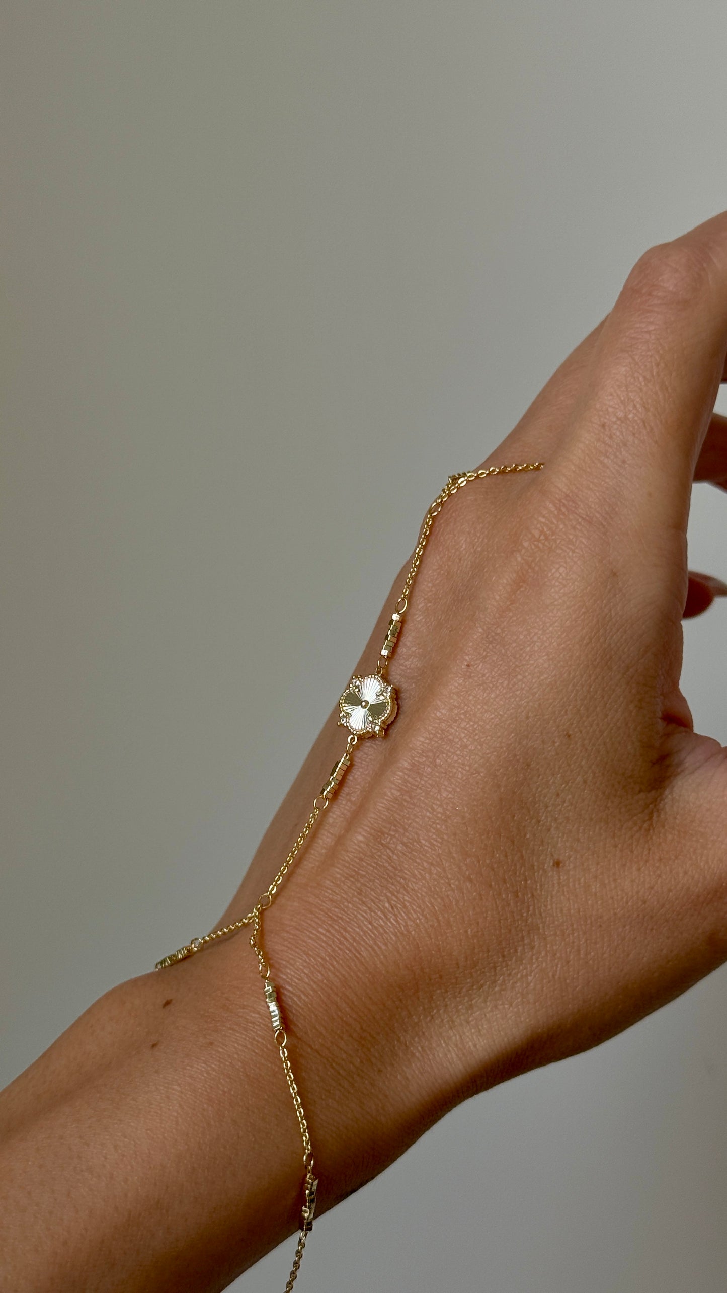 Handkette ‚Trèfle Céleste‘